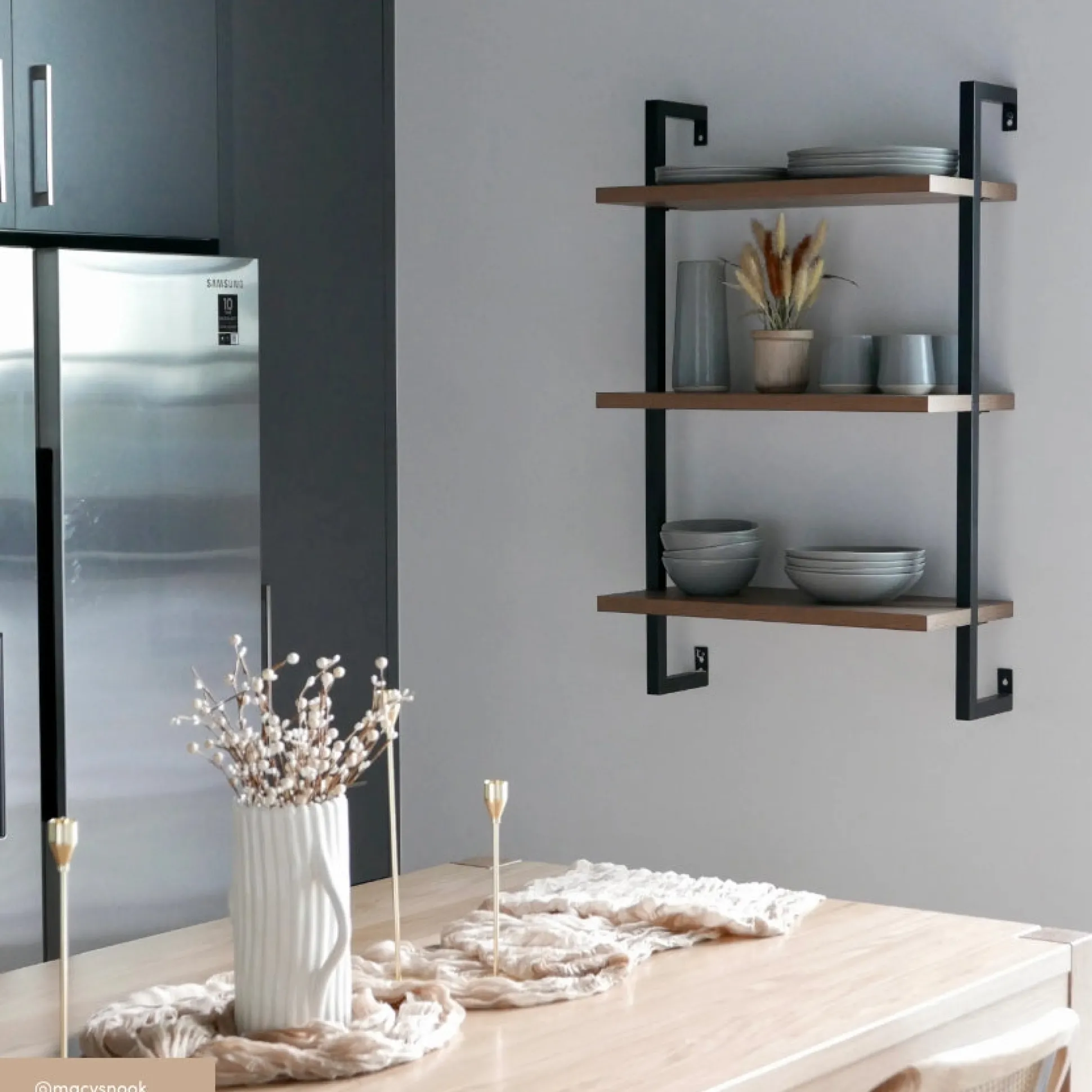 Wood & Metal 3-Shelf Floating Bookshelf Oak