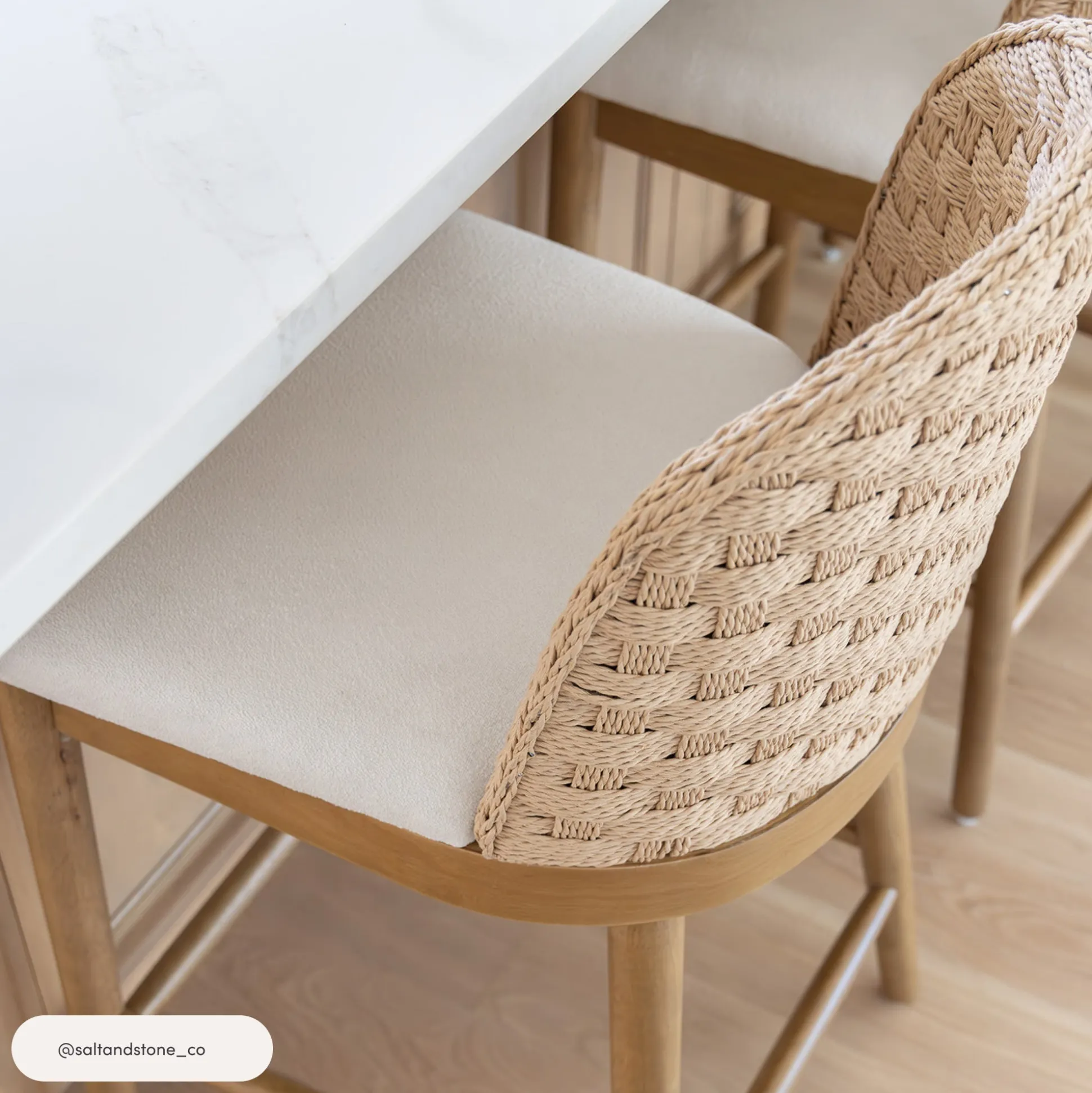 Woven Seagrass Back & Boucle Counter Bar Stool Light Brown (Set of 4)